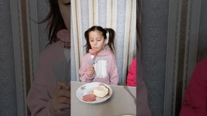 Социальные видео про поведение детей и их родителей
