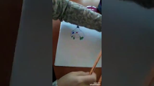 Рисуем шар-лампочка с рыбкой линерами и карандашами. смотреть онлайн