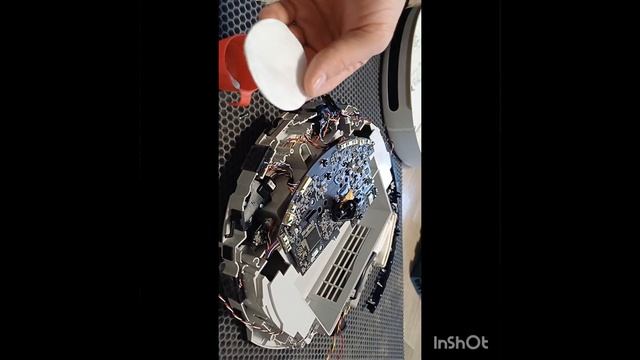 Замена датчика препятствий на робот-пылесосе Xiaomi C-1 смотреть онлайн