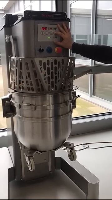Планетарні міксери від Tekno Stamap 100-160 л ,Італія смотреть онлайн