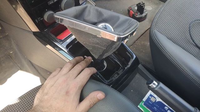 Регулировка кулисы F17 Opel Astra H (легла коробка)