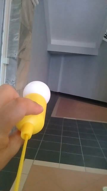 уни-лампа)не бьется не ломается)дерни вкл и дерни выкл смотреть онлайн