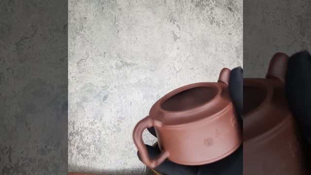 Y 182 Чайник из исинской глины смотреть онлайн