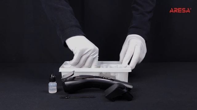 Распаковка машинки для стрижки / Unpacking Of Hair Clipper ARESA AR-2252