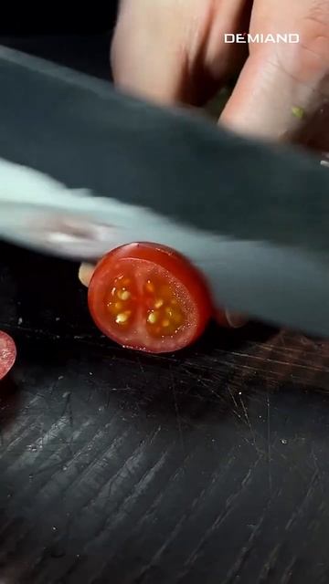 Быстрый завтрак в творожной лепешке в аэрогриле Demiand ? смотреть онлайн