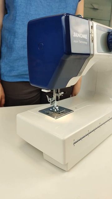 Janome SP901  Распаковка электромеханической швейной машин