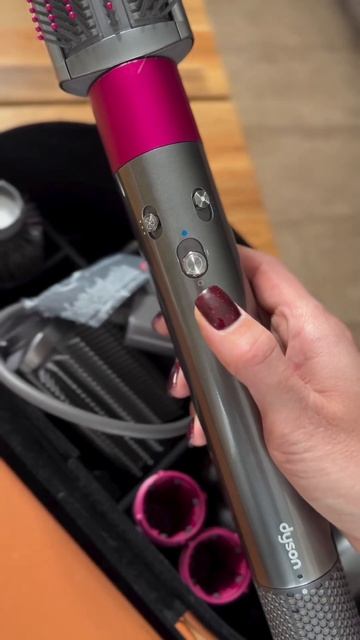 Dyson: Оригинал vs Подделка смотреть онлайн