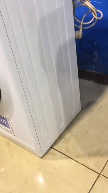 Стиральная машина Ariston WMSG608 смотреть онлайн