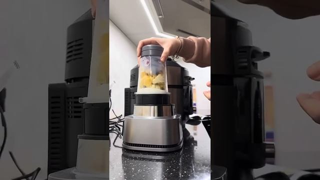 Блендер Ninja foodie.Режим для замороженных фруктов “mix” #n смотреть онлайн