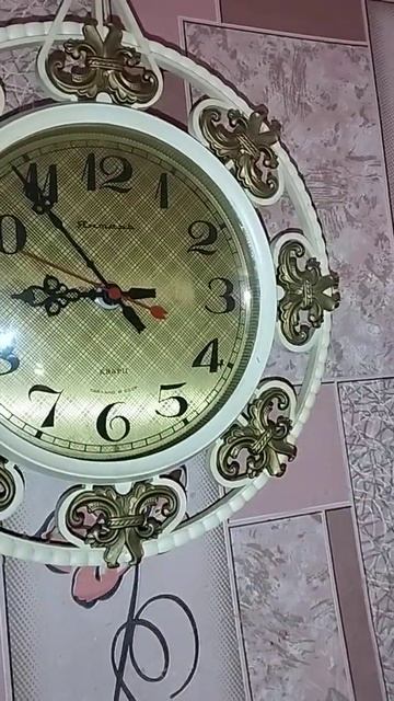 Кварцевые настенные часы Янтарь Сделано в СССР