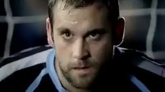 Как фанаты помогают игрокам супер прикол 2015 реально зачёт молодца красава хаха смотреть онлайн