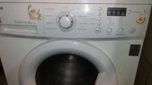 Стиральная машина Lg , мотор крутит рывками .