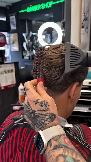 Wahl HI-VIZ та фен Wahl Vanquish🔥 смотреть онлайн