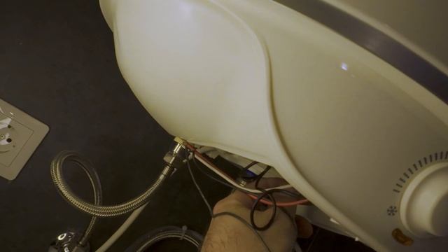 Чистка бойлера своїми руками: без зняття і відключенн? смотреть онлайн