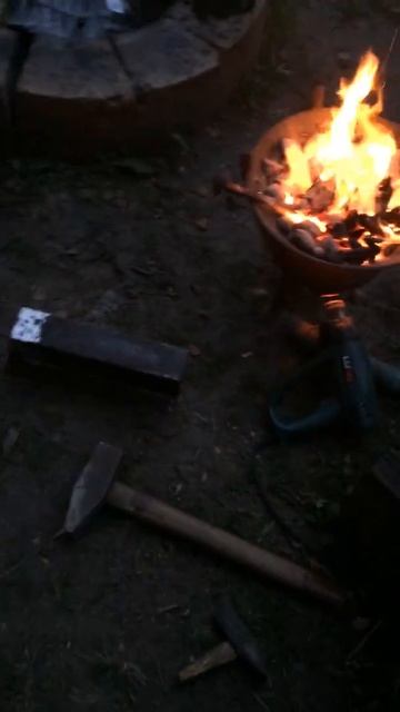 DIY ... Cheap Furnace ... First forge :D 廉價爐 недорогой печи смотреть онлайн