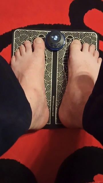 электромассажный коврик за 400 руб. аккумуляторный EMS(Ele смотреть онлайн