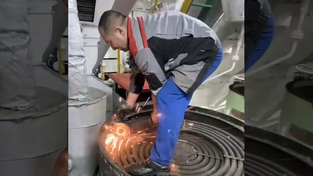 Парогенератор Clayton EHO-205 Comby. Жизнь после смерти смотреть онлайн