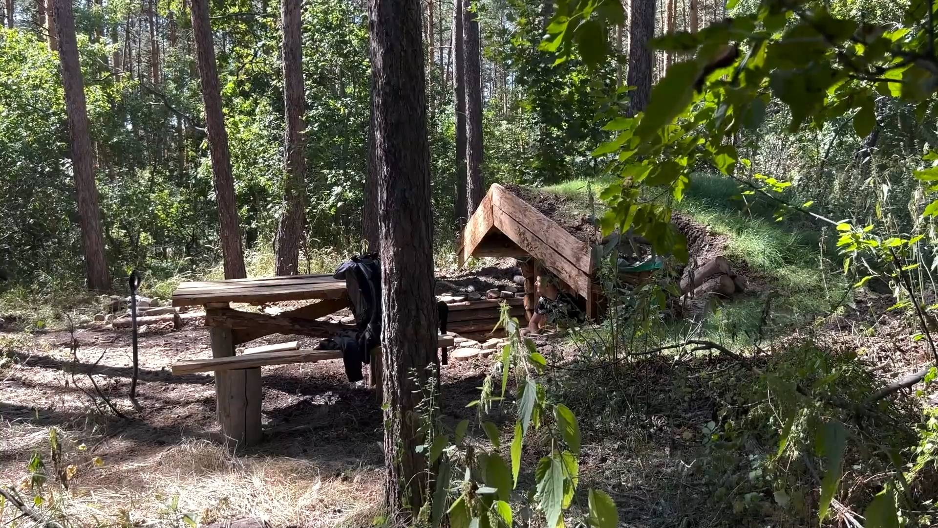 Землянка у ручья - дакотский костер и огниво. Горбуша с лимоном рецепт смотреть онлайн