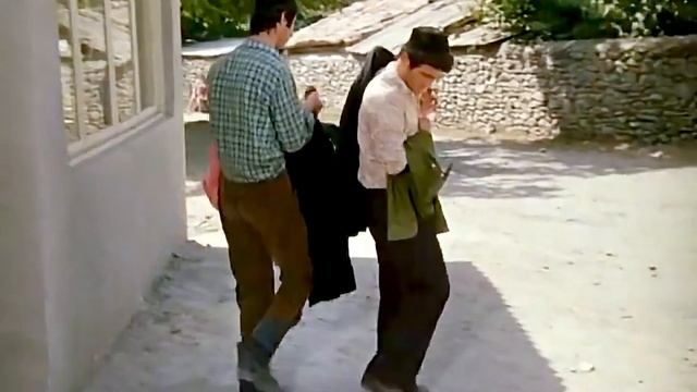 HD «Девушка со швейной машинкой» комедийный фильм 1980 «?