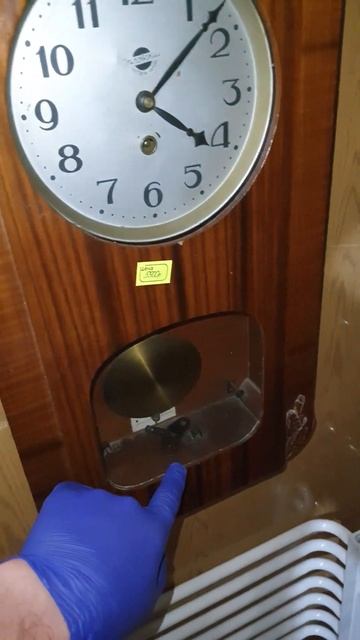 ЧАСЫ С БОЕМ ВРЕМЕН СССР ОБЗОР ТОВАРА И ЦЕНА БАРАХОЛКА ? смотреть онлайн