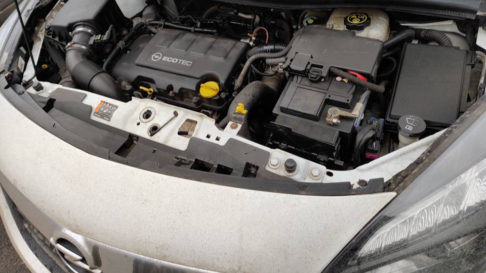 Быстрая и бюджетная замена вентилятора охлаждения Opel Meriva B смотреть онлайн