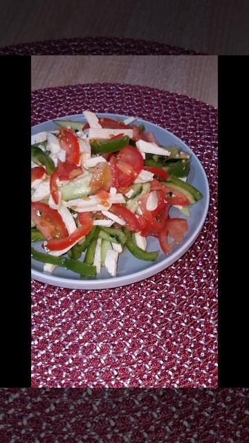 Салат из того что есть в холодильнике смотреть онлайн