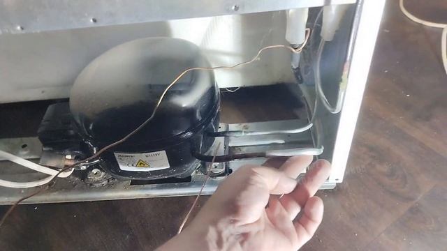 Холодильник Индезит не работает холодильная камера смотреть онлайн