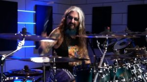 Барабанщик Dream Theater Майк Портной впервые играет Nickelback (перевод, drum cover)
