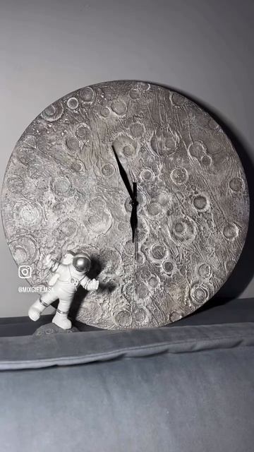 Часы  #ручнаяработа#изделияиздерева#панносподсветкой