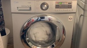 Стирка большого одеяла на LG 003rwdb11186: Деликатная 20 [Отжи?