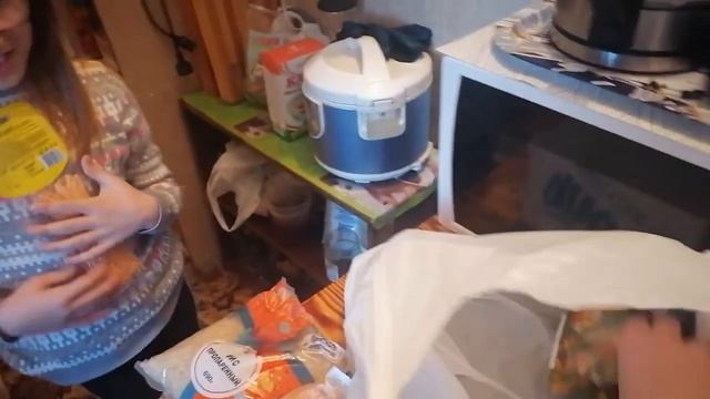 VLOG: 22.01.2022 В ПОИСКАХ ЖИКЛЕРОВ / СОБИРАЮ МОЗАИКУ / ПРИКОЛ С КОТОМ смотреть онлайн