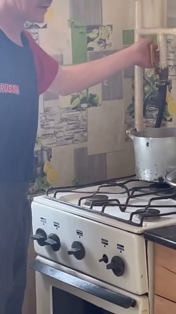 ГАЗА НЕТ! НЕ УСПЕЛ БЕЗУМНЫЙ ПАША ДАТЬ ВОДУ, ТАК УЖЕ НОВ? смотреть онлайн