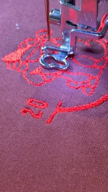 Вышиваю свой логотип #brother #вышивка #бельгия смотреть онлайн