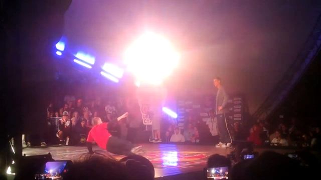 брейк батл между финалистами на фестивале Z Games 2017