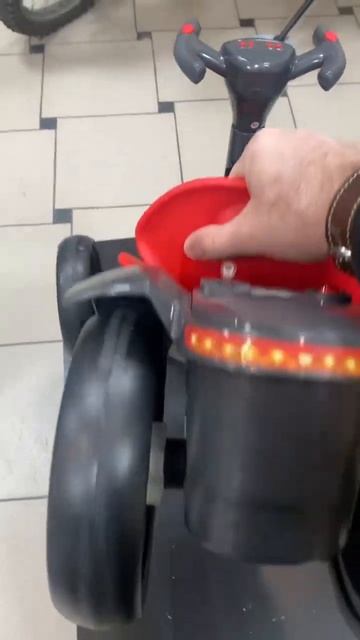 Новинка 2025: Детский складной электромобиль Eco Koleso Go Kart? смотреть онлайн