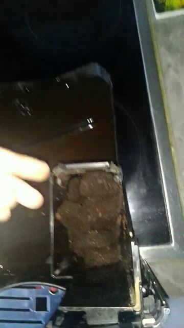 КАЖДЫЙ 20 кружку кофе нужно чистить кофемашинку. Shorts смотреть онлайн