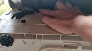 Посудомийна машина Hotpoint Ariston не набирає воду.