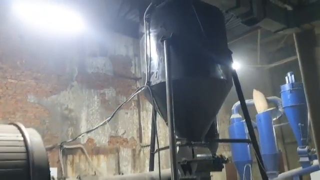 Сушильный комплекс АВМ0,65 в работе. Сушилка барабанная смотреть онлайн