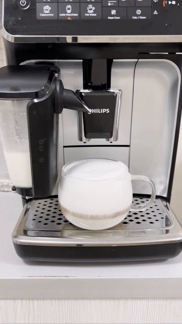 Philips LatteGo, вкусный латте в один клик смотреть онлайн