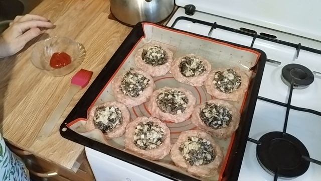 Мясные ватрушки с грибами и сыром - самые вкусные и оче смотреть онлайн