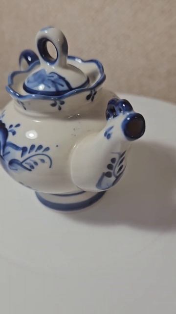 Заварной чайник эгоист Гжель смотреть онлайн