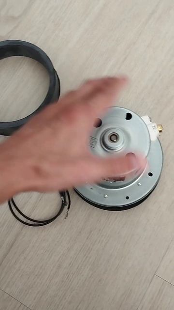 Внешний вид и комплектация двигателя Puzer Eeva #PuzerEeva #р смотреть онлайн