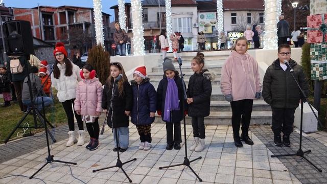 ДВГ „Весели звънчета“, с ръководител Татяна Балджиев смотреть онлайн