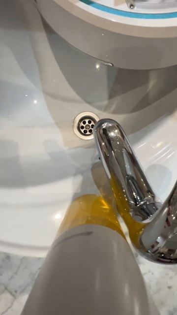 Робот пылесос Hobot Legee D8 реально облегчает жизнь хозяйк? смотреть онлайн