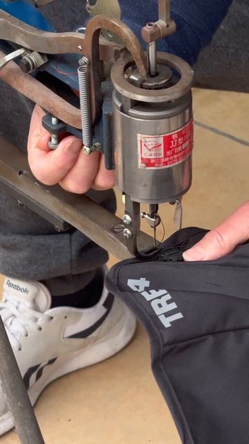 Видели такие швейные машинки? #китай #работаскитаем