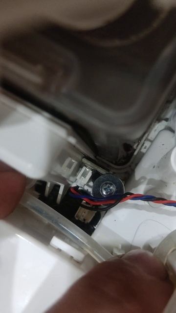 Xiaomi vacuum не видит губку влажной уборки смотреть онлайн