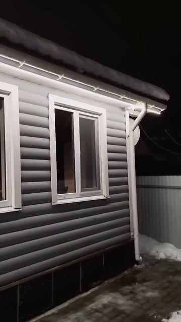 Украшение фасада led-лентой и гирляндой #электромонтаж смотреть онлайн