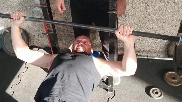 Жим лежа 82.5 кг на 5 раз смотреть онлайн