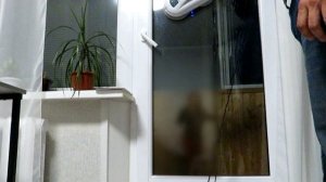 Робот-мойщик окон FlyBot