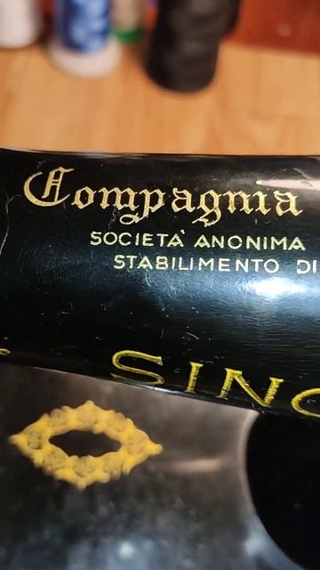 Зингер / Singer по лицензии? Итальянская немка?!? Итальянс?